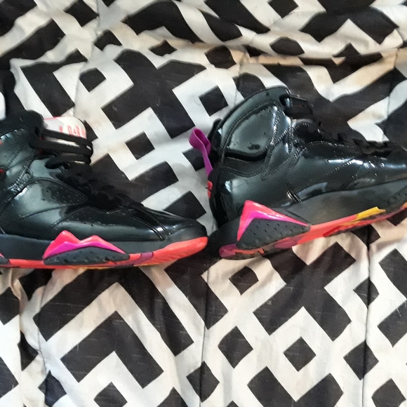 Jordan retro 7s - Picture 3 of 3